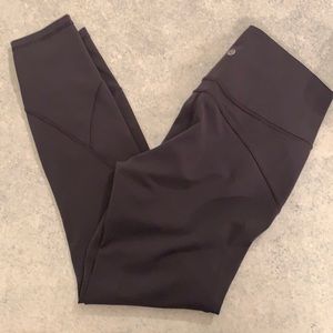 Lululemon Gray In Movement Leggings Size 8